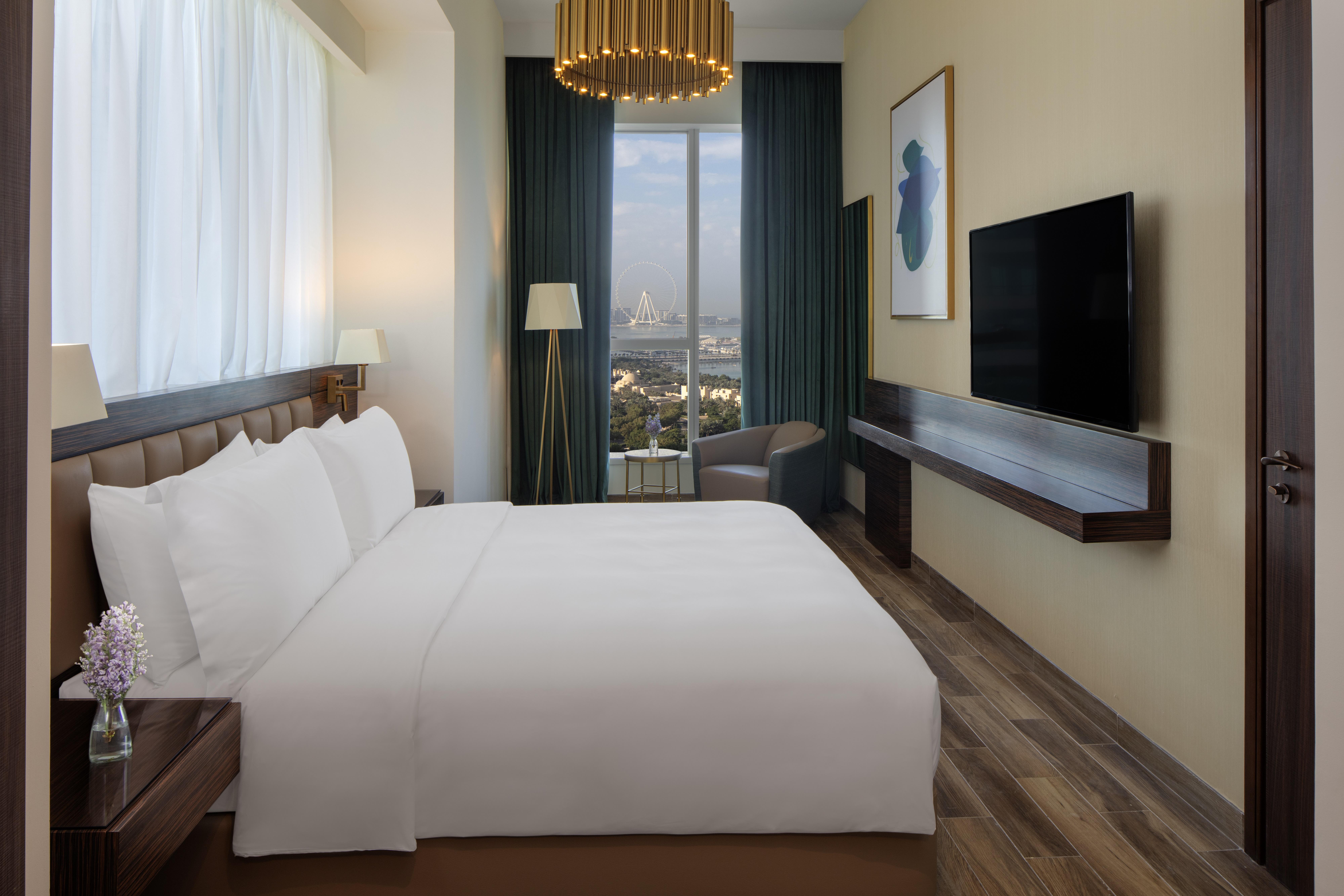 Avani Plus Palm View Dubai Hotel & Suites Esterno foto