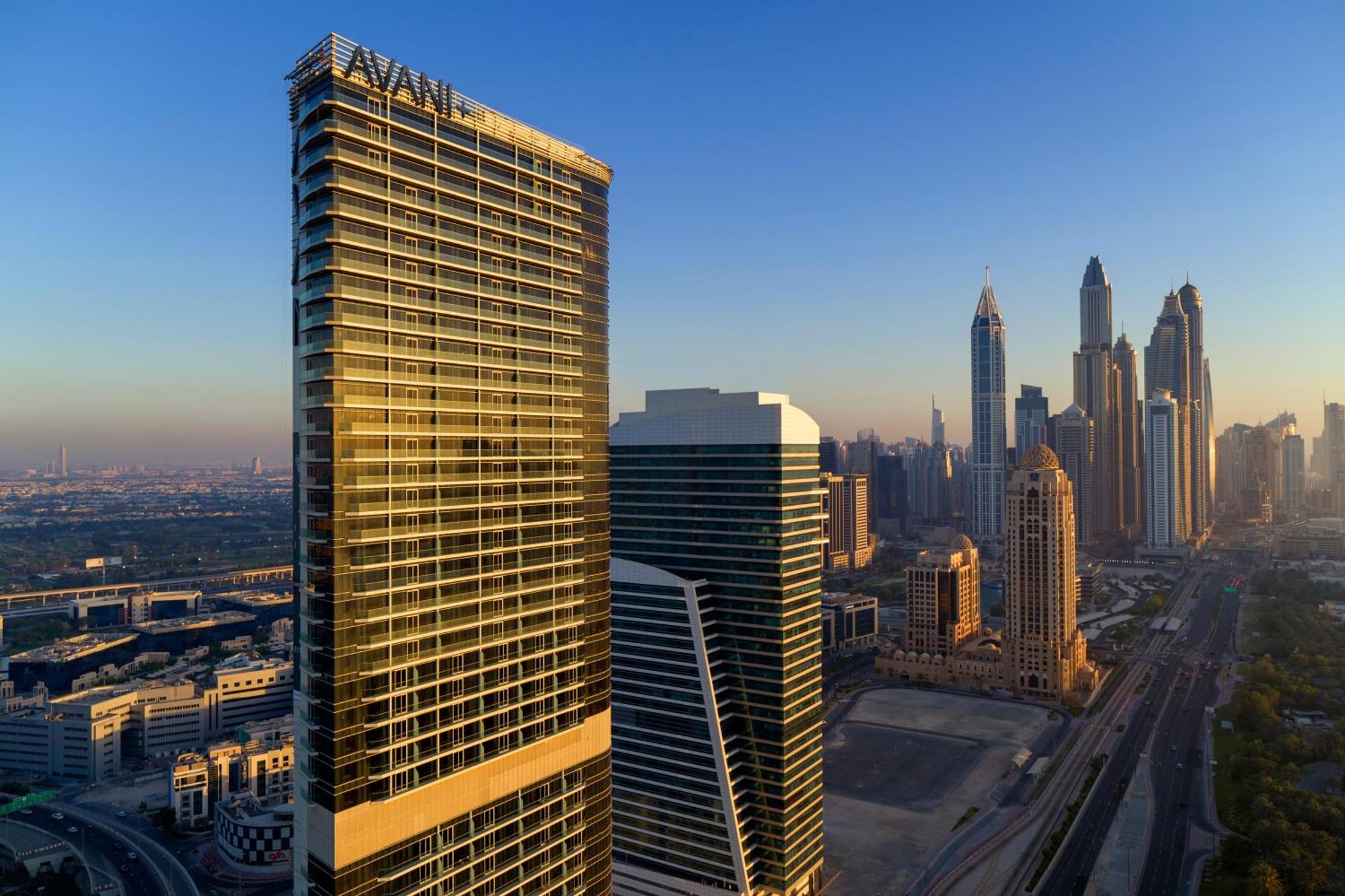 Avani Plus Palm View Dubai Hotel & Suites Esterno foto